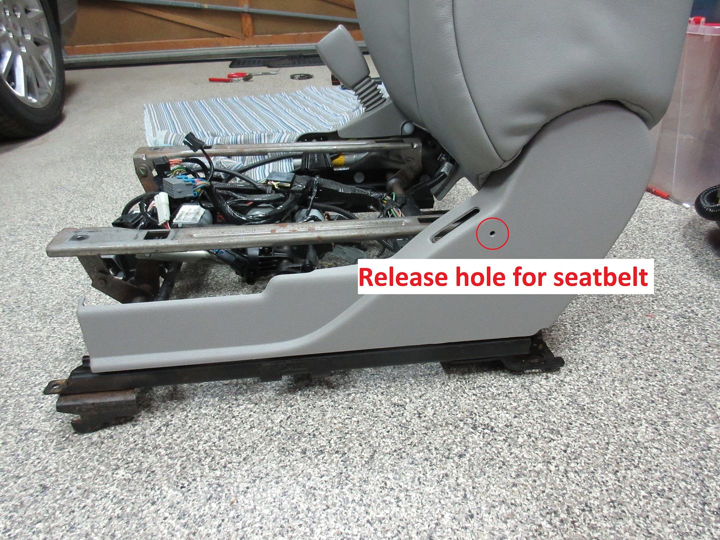 2006 STS power seat operation problem. Not raising/lowering back of seat. Cadillac Owners Forum